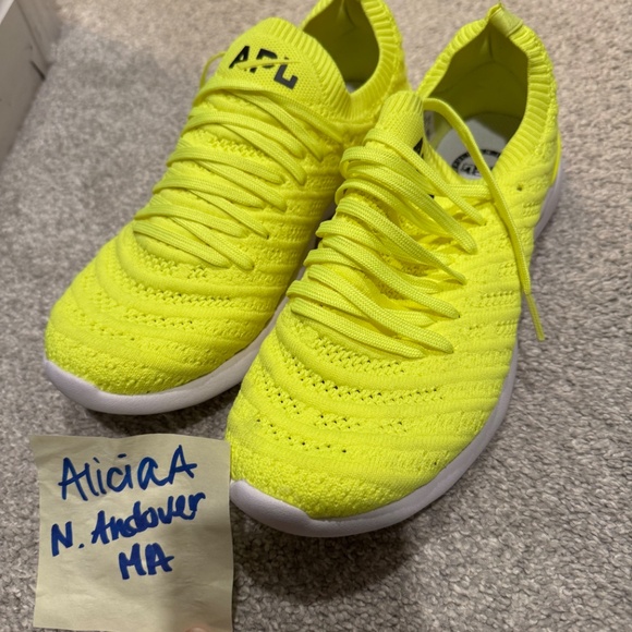 APL Techloom Sneakers HTF Color (size 7.5 women's) - Picture 1 of 7